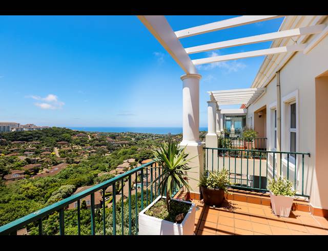 2 BEDROOM APARTMENT FOR SALE IN LA LUCIA